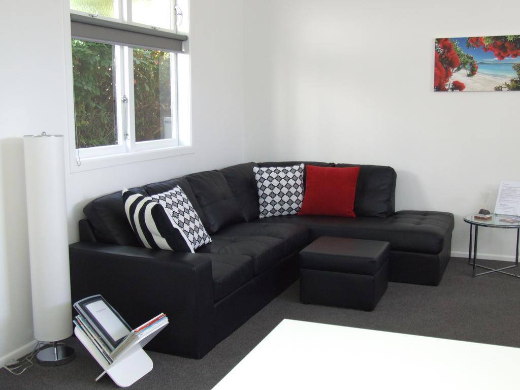The Quiet Quarter Bed and Breakfast Auckland Exteriör bild